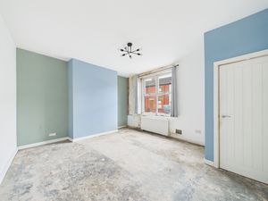 Photo 1- click for photo gallery